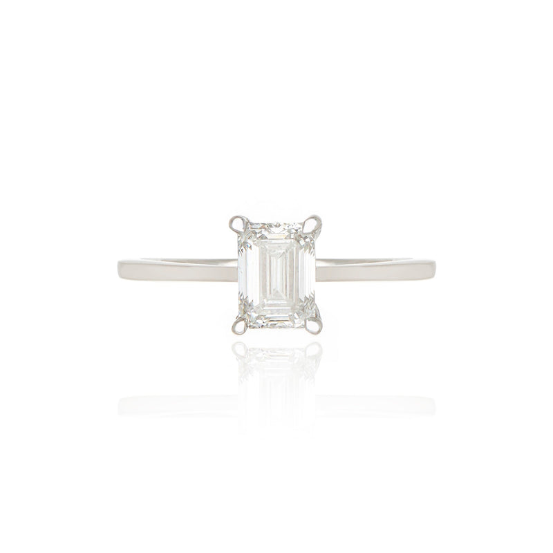 Anel Solitario Esmerald — 1.O2 ct