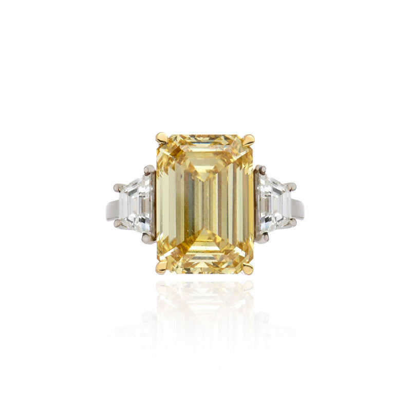 Anel Emerald Intense Yelow — 10.56 ct