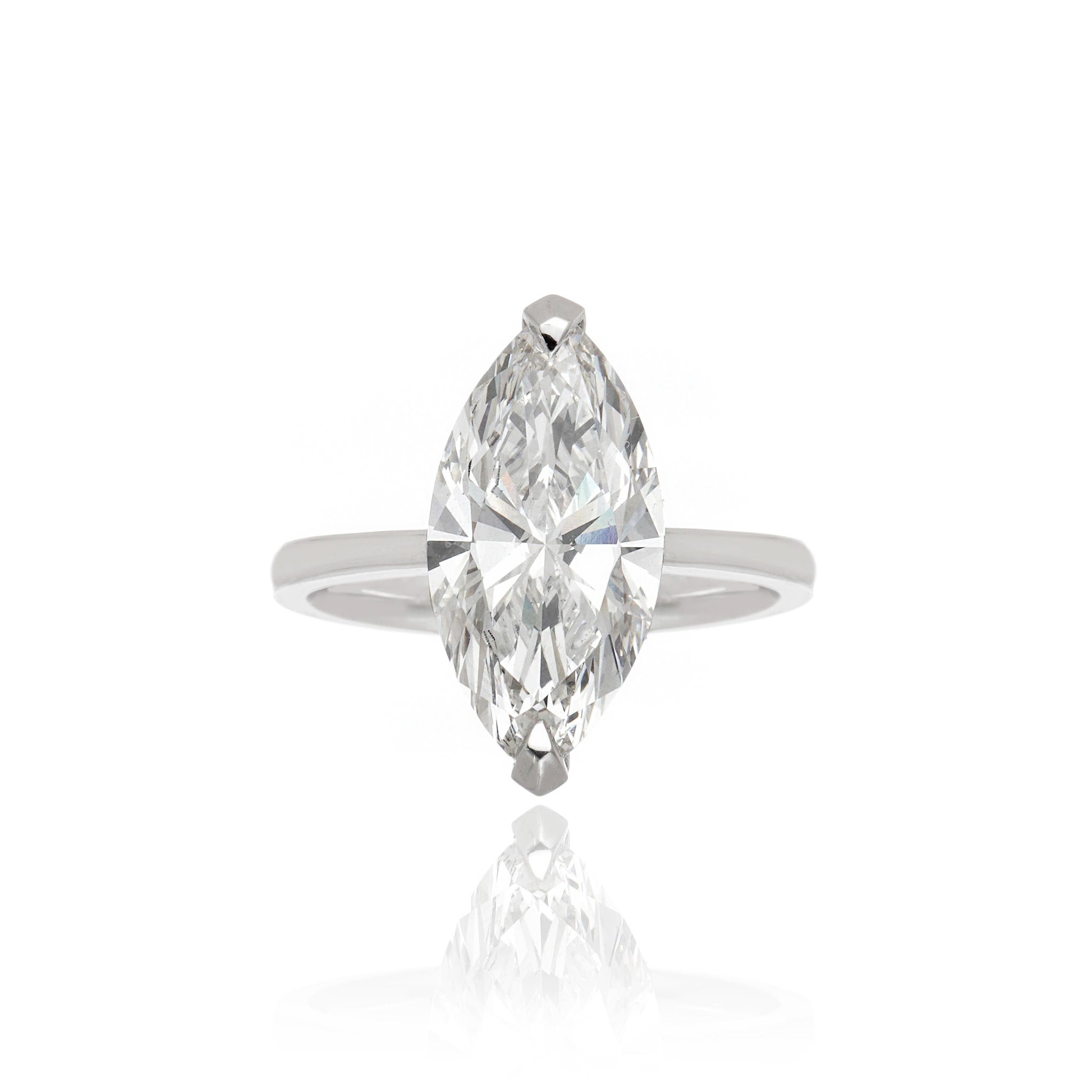 Anel Solitario Navete — 3.51 ct