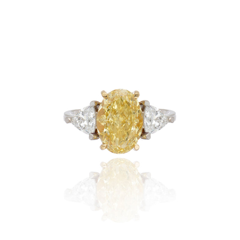 Anel Oval Vivid Yelow