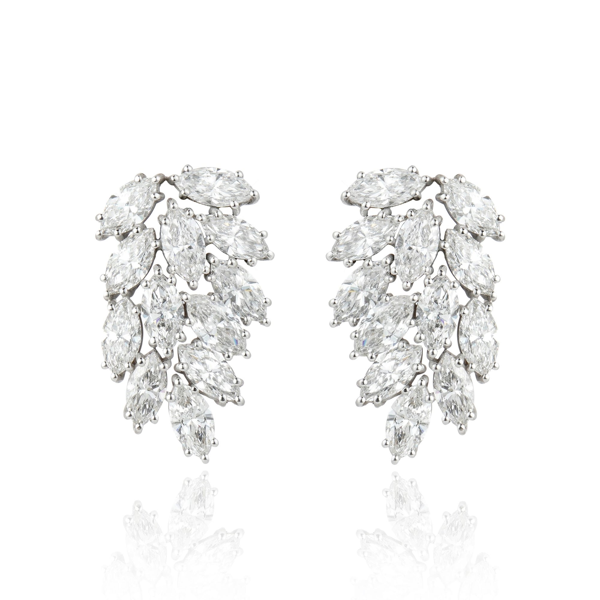 Brinco HW UVA \ 24 pedras — 7.42 ct